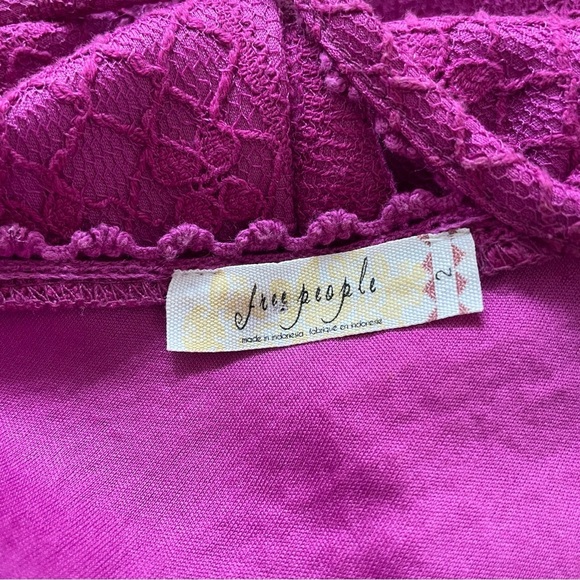 Free People Missed Connections Fit & Flare Fuchsia Crochet Lace Mini Dress EUC 2 - Picture 7 of 9